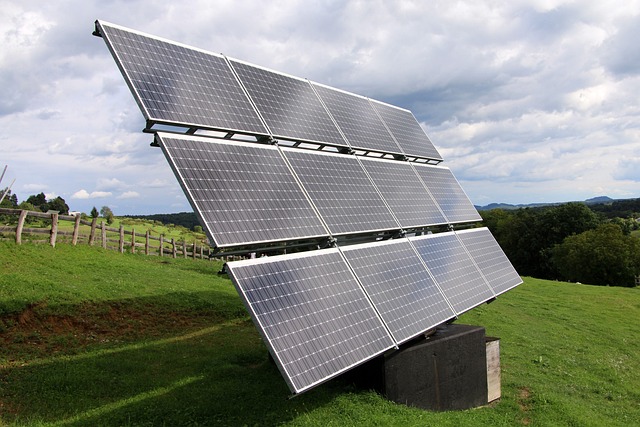 https://heizungstechnik-duisburg.de/wp-content/uploads/2025/02/solar-power-4843112_640.jpg